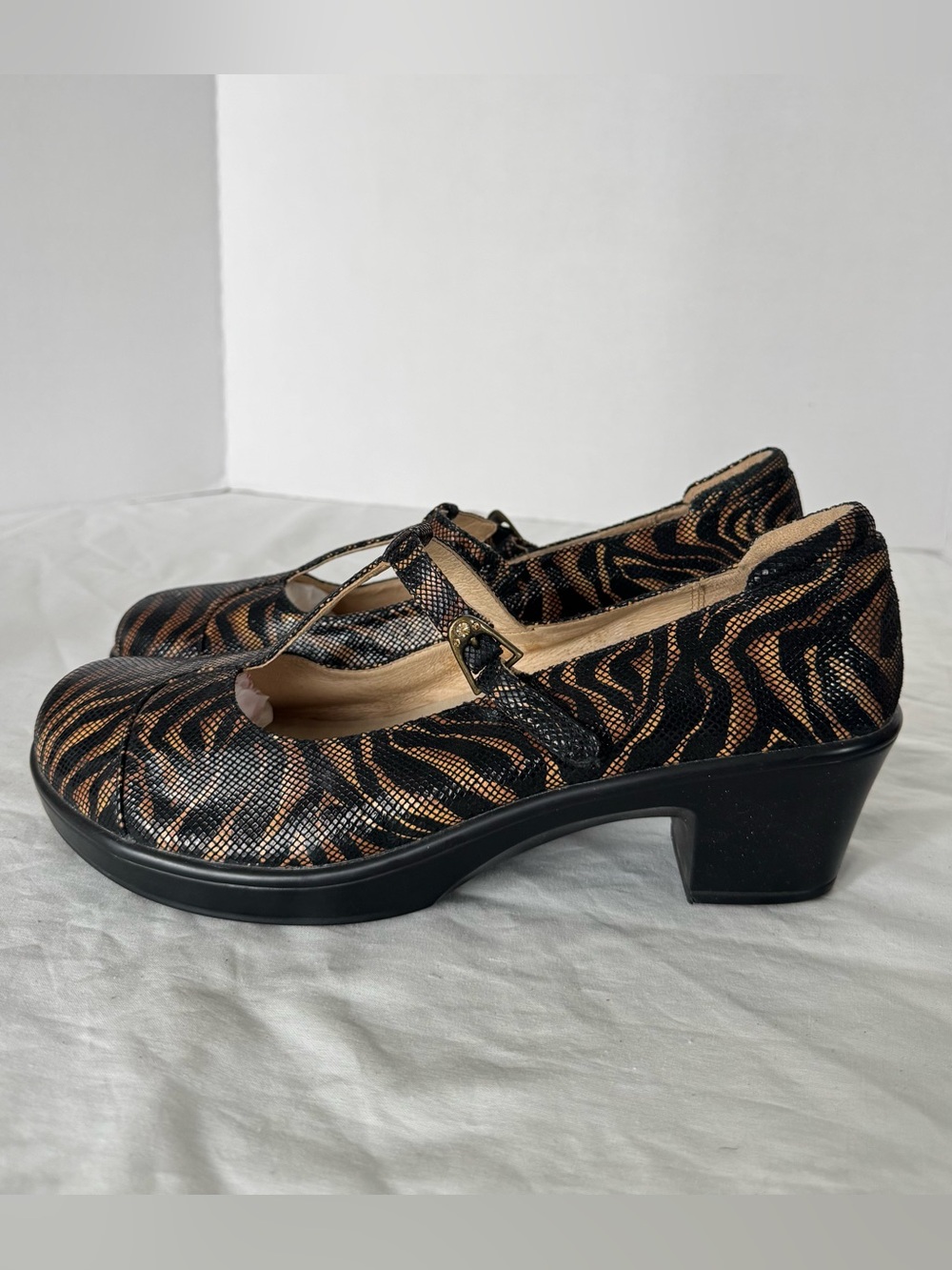 Alegria Mary Jane Heels in Black and Brown Zebra Print 11.5/12